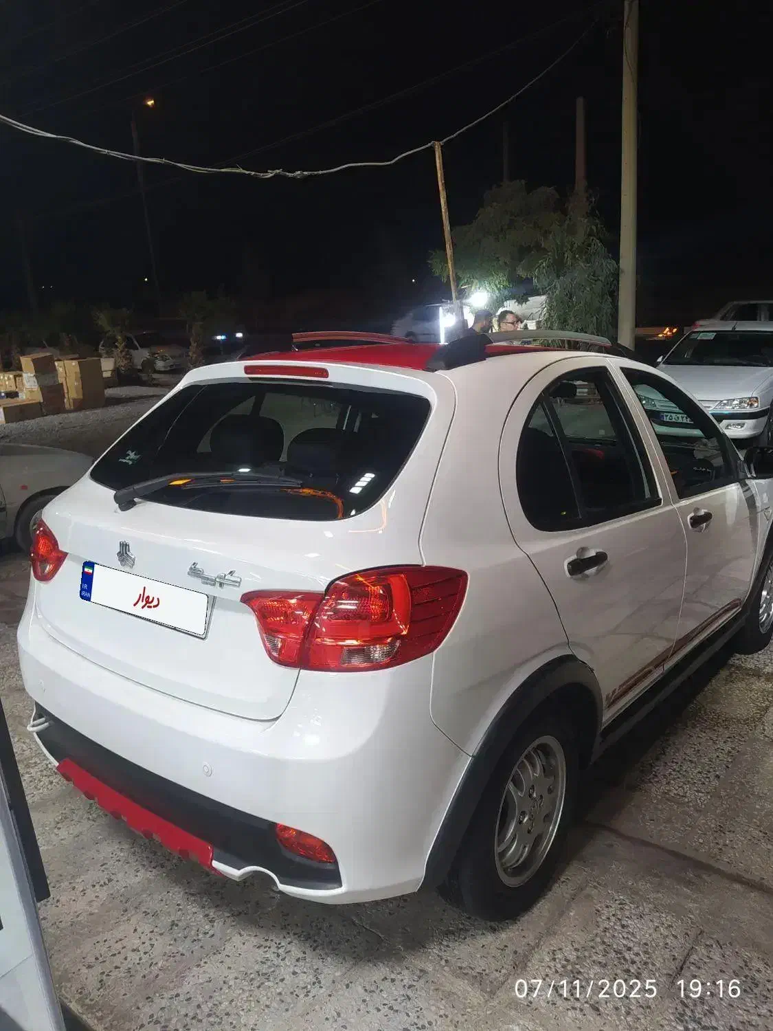 کویک R مدل 1401|خودرو سواری و وانت|پرند, فاز ۲|دیوار