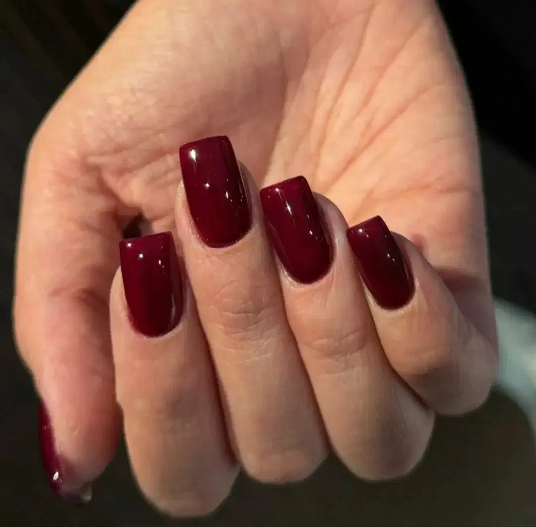 کاشت ناخن ۳۳۰|خدمات آرایشگری و زیبایی|بجنورد, |دیوار