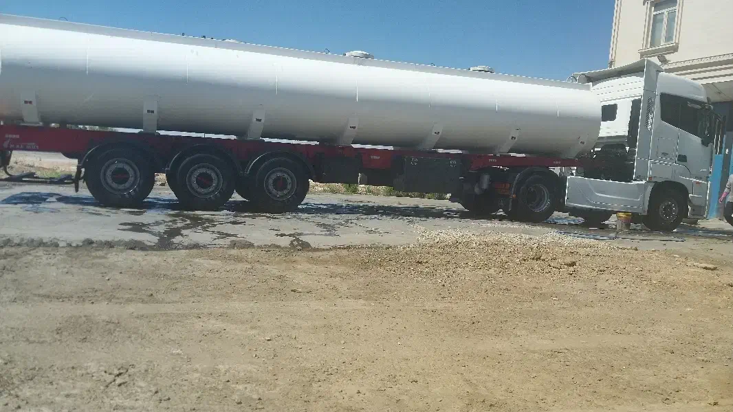 تانکر حمل ۴ مواد درجه ۱|خودرو سنگین|خرم‌آباد, |دیوار