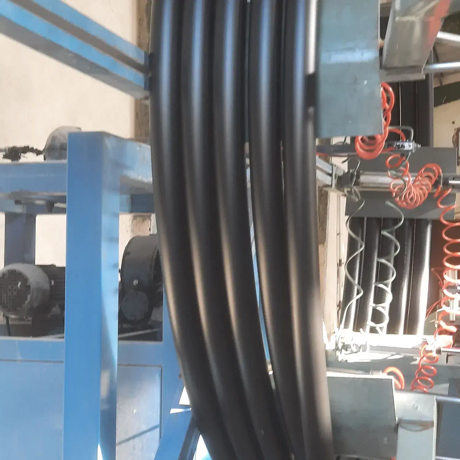 شرکت راین افشان تولید کننده لوله های پلی اتیلن|عمده‌فروشی|کرمانشاه, |دیوار