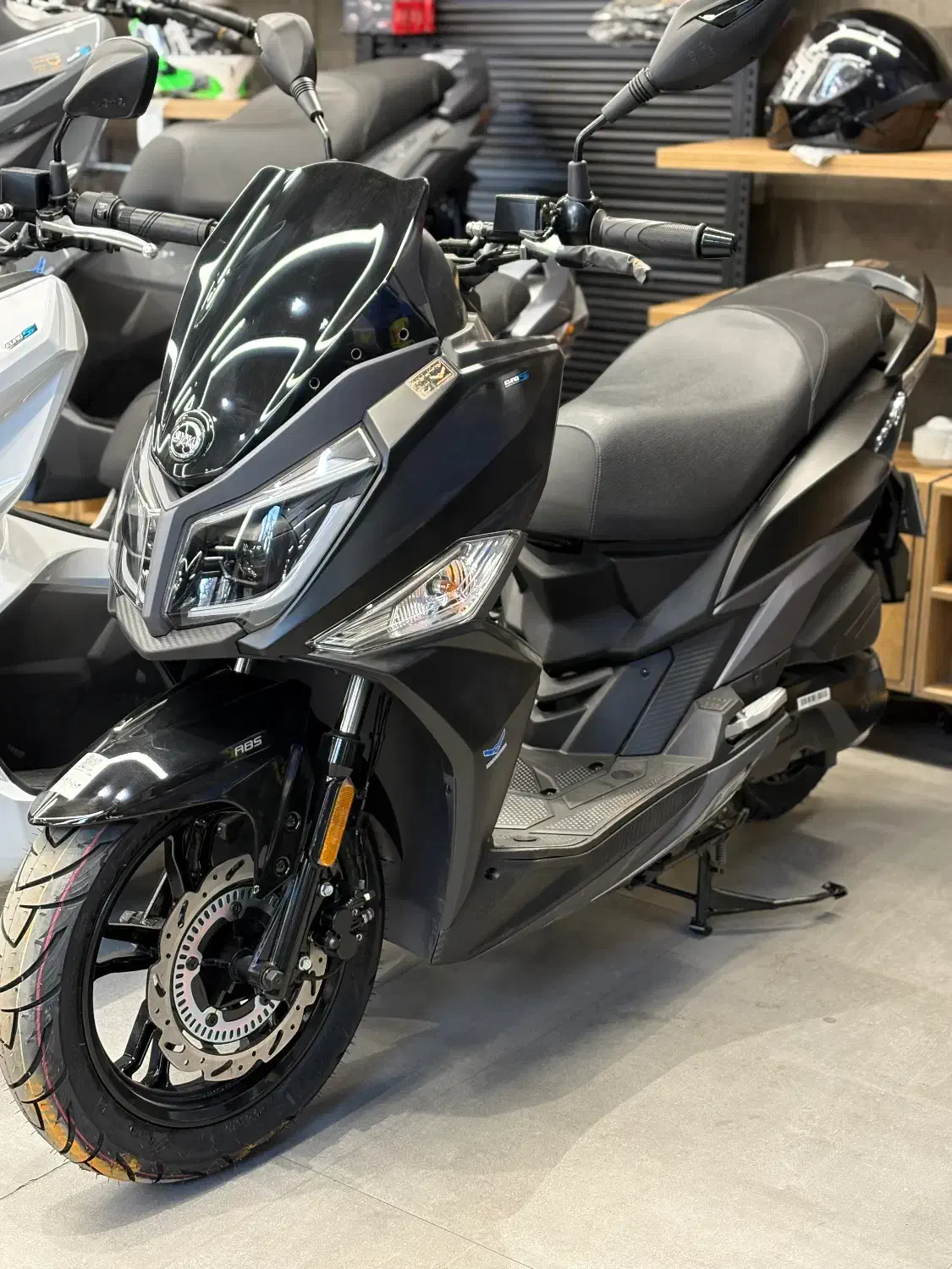 موتور جی ۲۰۰ (j200)|موتورسیکلت|تهران, محمودیه|دیوار