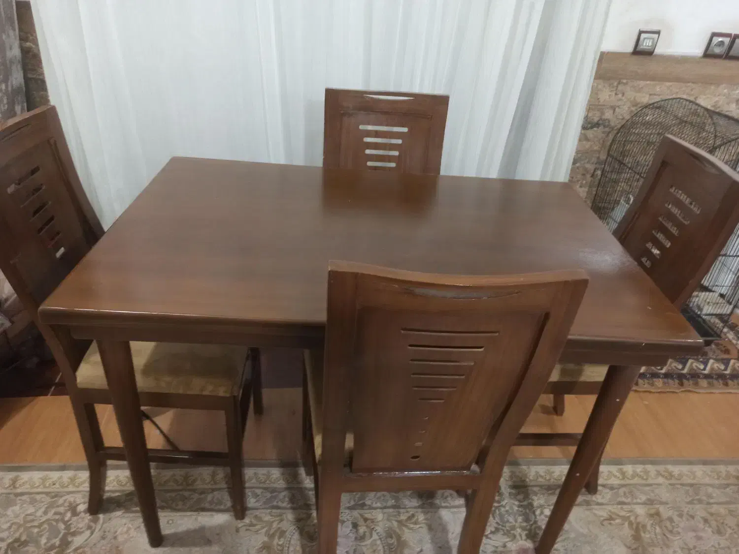 میز و صندلی نهارخوری در حد نو|میز و صندلی غذاخوری|کرمان, |دیوار