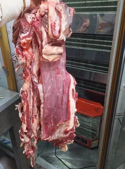 قلوه گاه|حیوانات مزرعه|رشت, شهریاران|دیوار