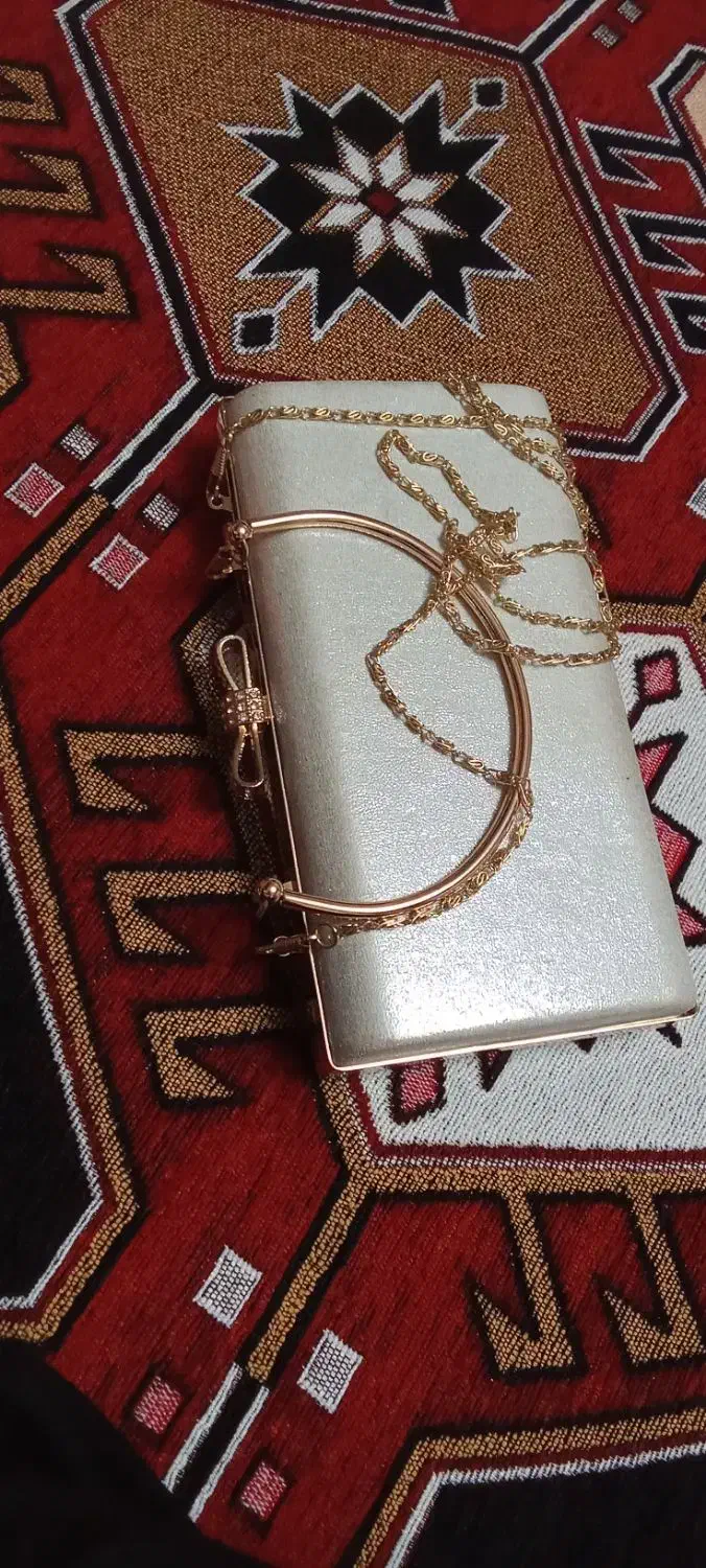 کیف عروس وباد بزن و کیف پول|کیف، کفش، کمربند|اهر, |دیوار