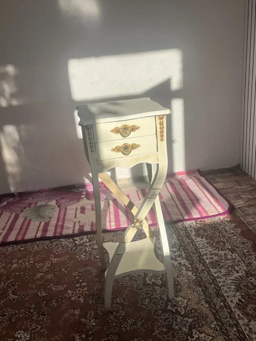 میز تلفن تمیز|میز تلفن|اردبیل, |دیوار