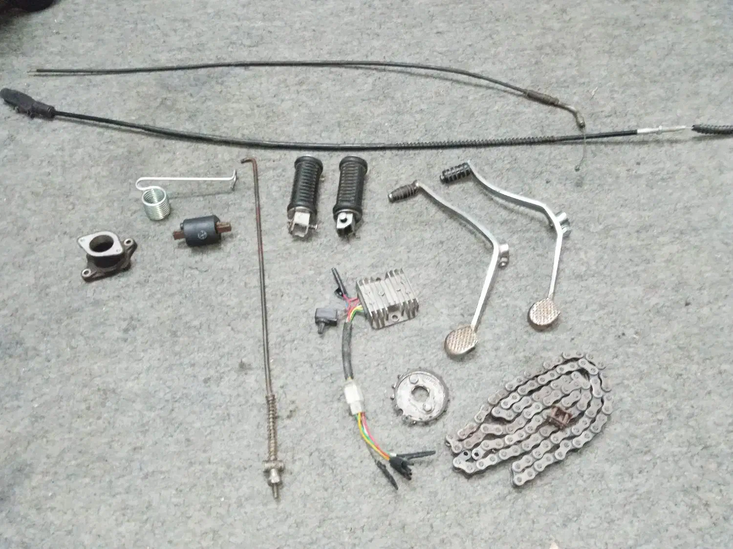 وسایل موتور سیکلت گیربکس|قطعات یدکی و لوازم جانبی|آبادان, |دیوار