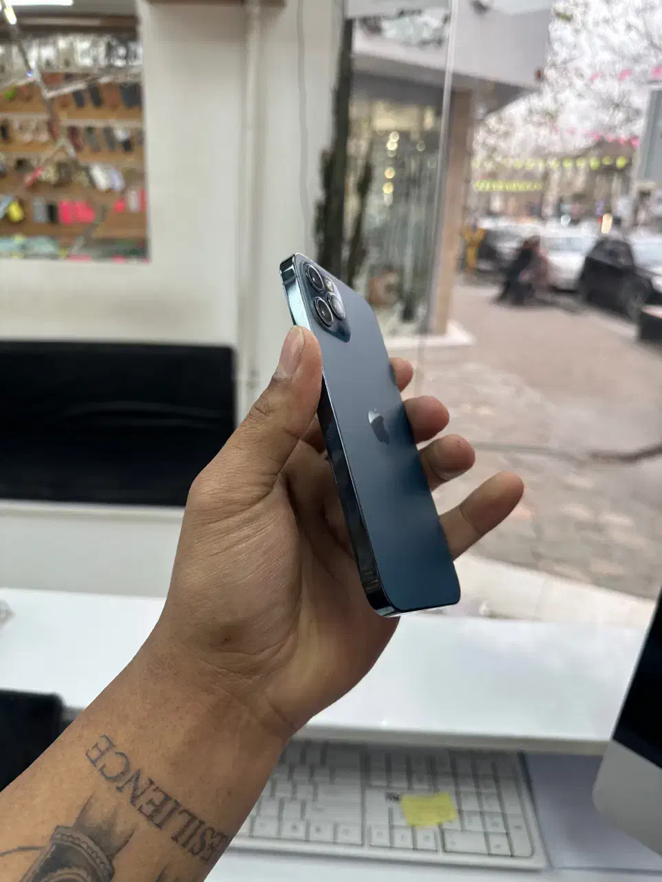 ۱۲ پرو ۲۵۶ گیگ تک سیم|موبایل|گرگان, |دیوار