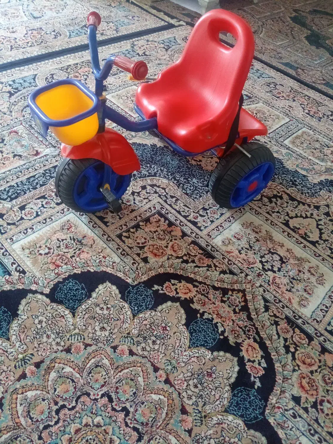 سه چرخه کودک|اسباب‌بازی بچه|زابل, |دیوار