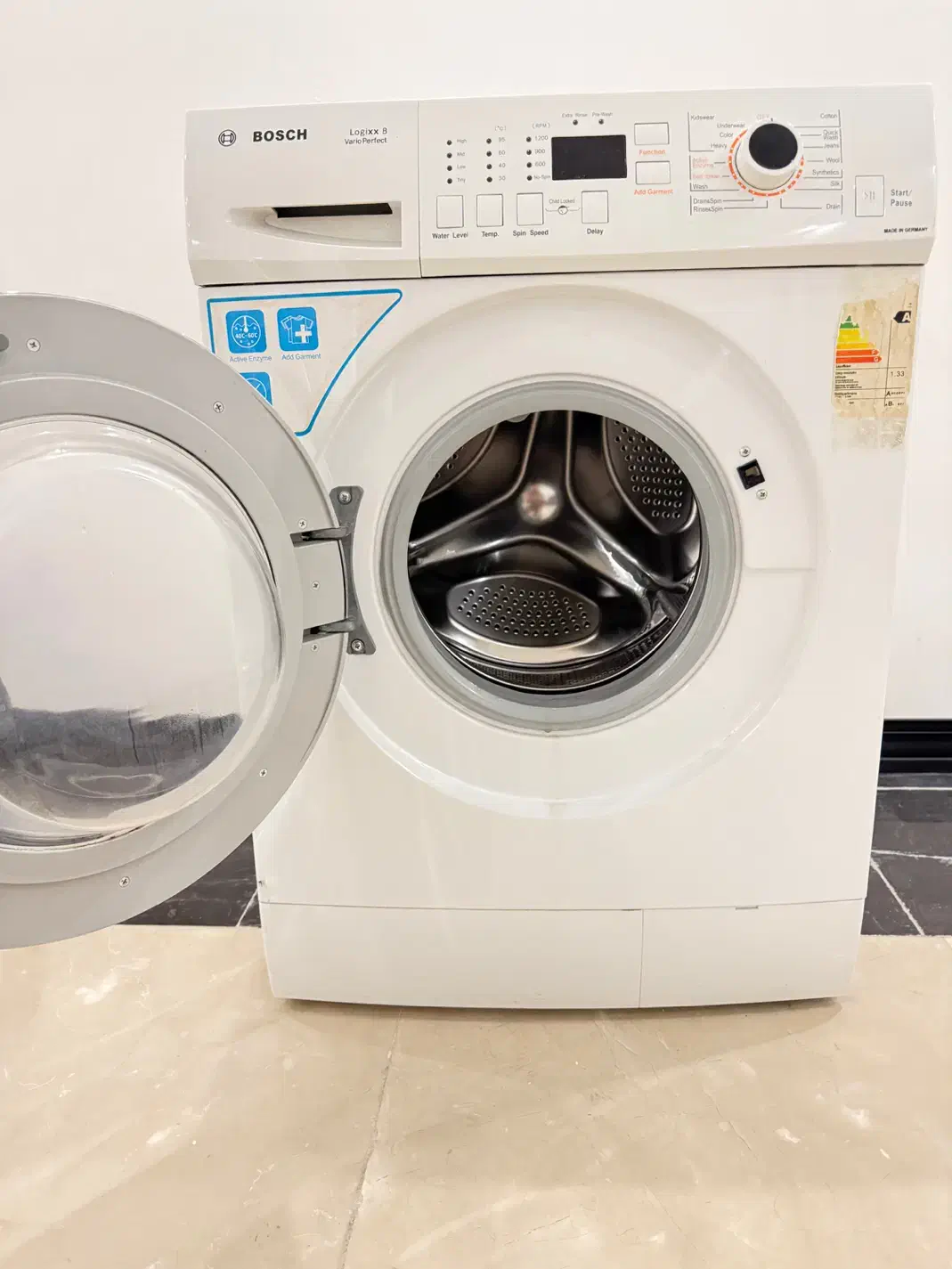 لباسشویی طرح بوش|ماشین لباسشویی و خشک‌کن لباس|گرگان, |دیوار