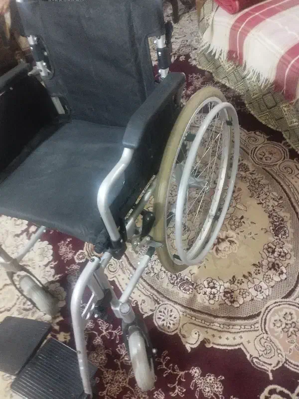 ویلچرنو فقط سه بار استفاده شده|آرایشی، بهداشتی، درمانی|مشهد, کوی المهدی|دیوار