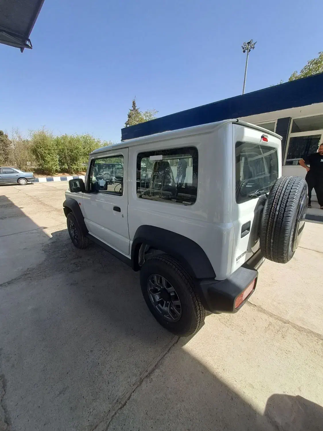 سوزوکی جیمنی سه درب دنده ای ژاپن|خودرو سواری و وانت|کرمانشاه, |دیوار