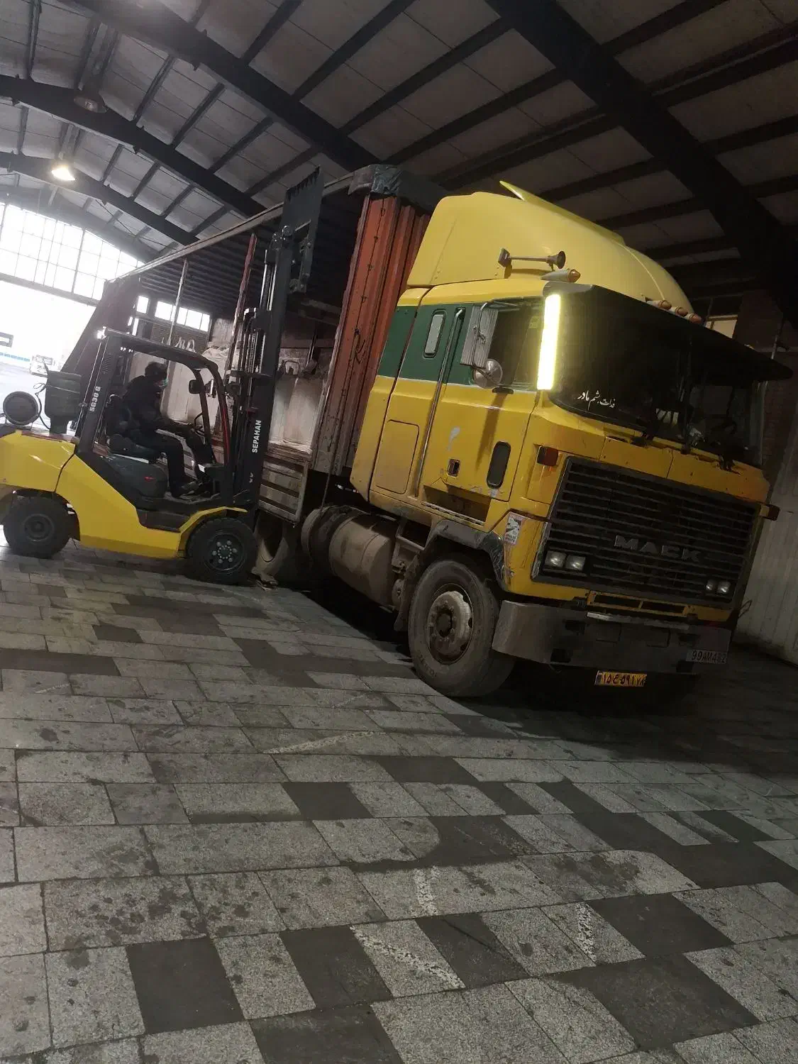 ماک مترویی|خودرو سنگین|کرج, باغ سیب|دیوار