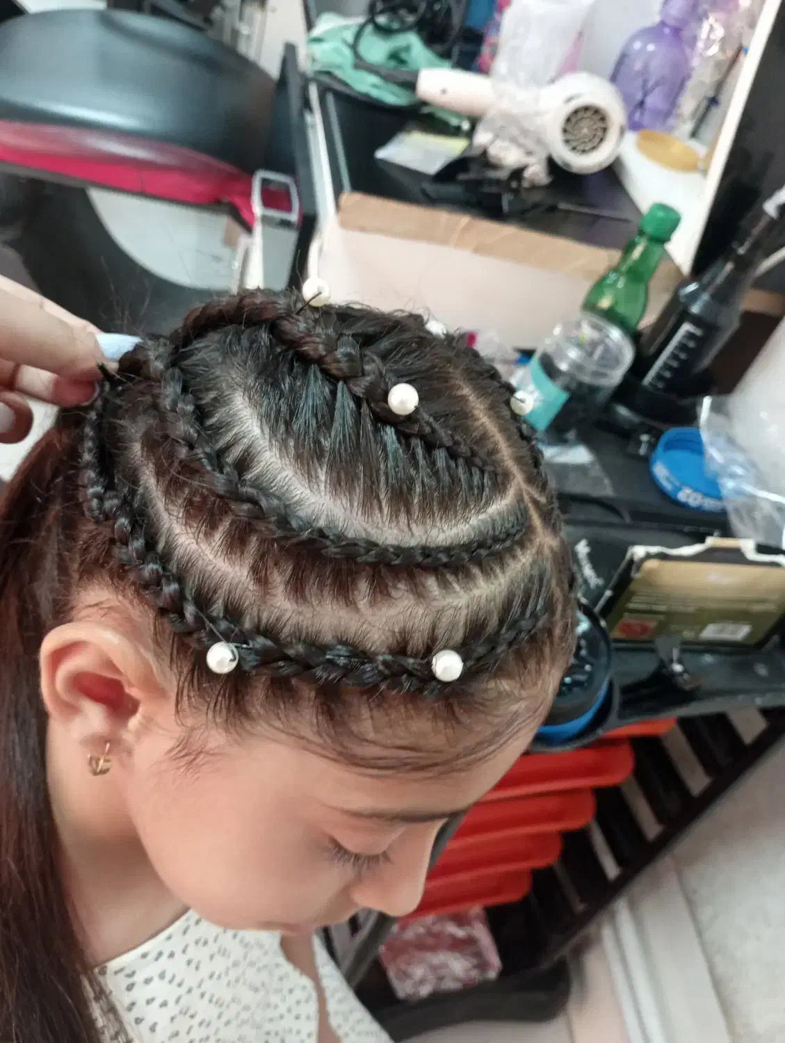 بافت مو در انواع مدل دلخواه|خدمات آرایشگری و زیبایی|خوی, |دیوار