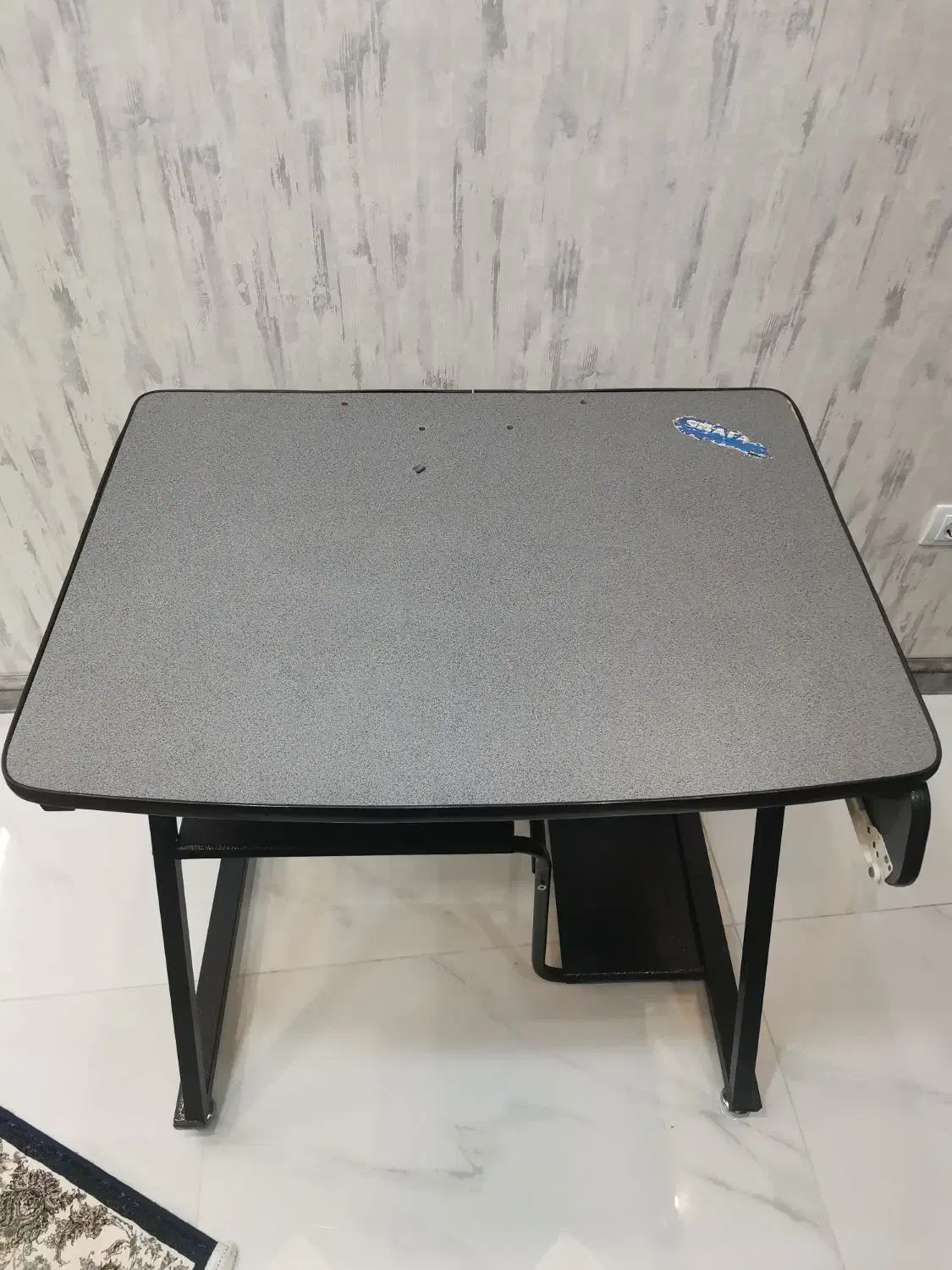 میز کامپیوتر|میز تحریر و کامپیوتر|شیراز, شهرک ایثار|دیوار