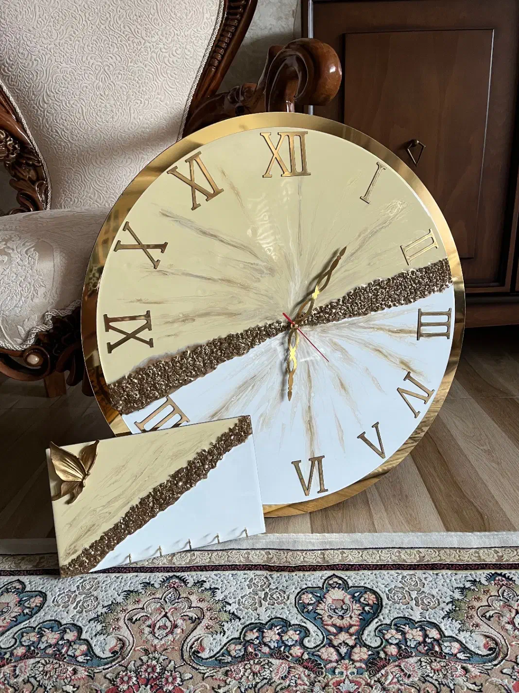 ست ساعت دیواری و رومیزی رزینی در اندیشه شهریار|ساعت دیواری و تزئینی|تهران, زعفرانیه|دیوار