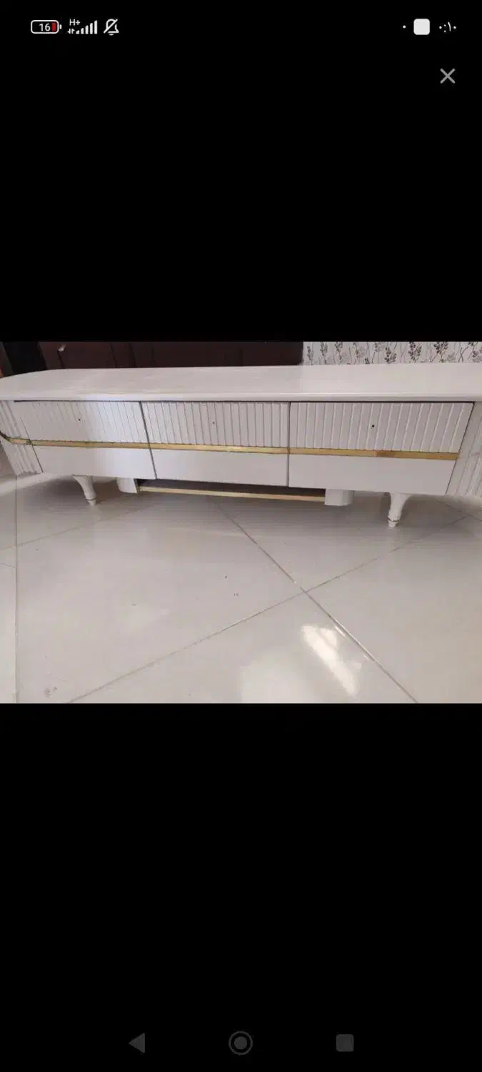 میز تی وی تمیز وزیبا اصلا استفاده نشده|میز تلویزیون|بولی, |دیوار