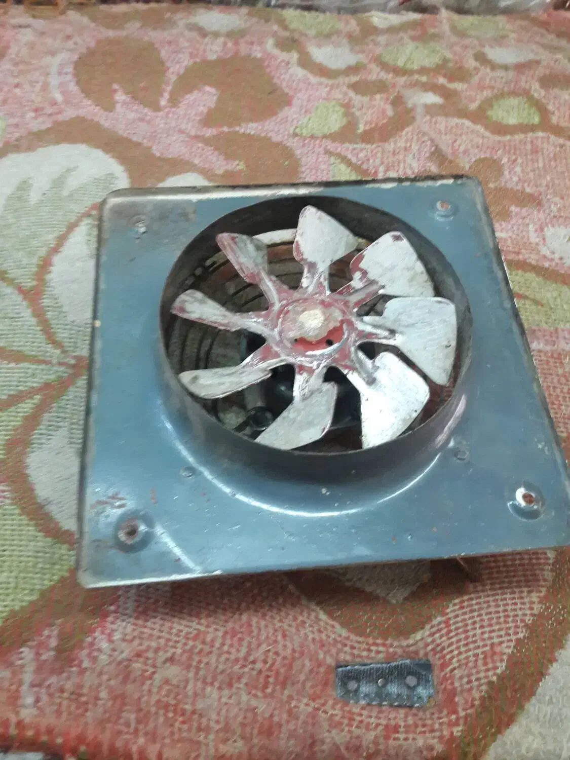 هوا کش|پنکه و تصفیه‌کنندهٔ هوا|تبریز, |دیوار