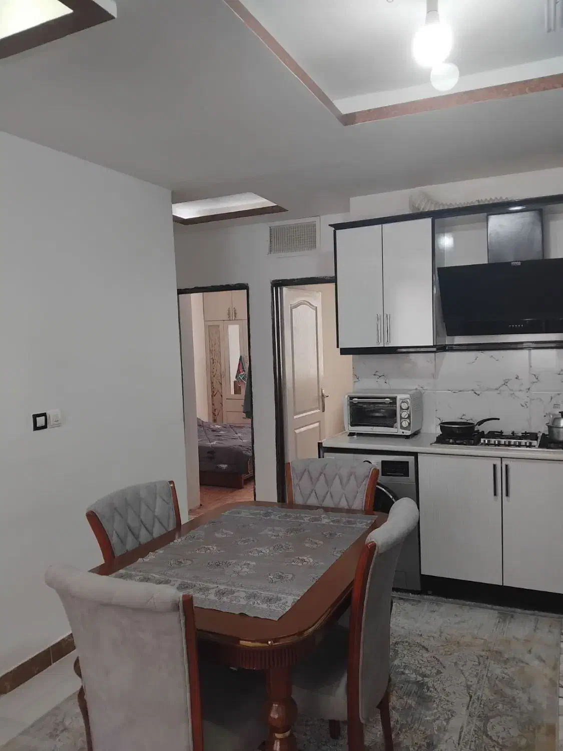 فروش واحد درمجتمع ابوریحان بلوک ۱۱واحد۱۱|فروش آپارتمان|تاکستان, |دیوار