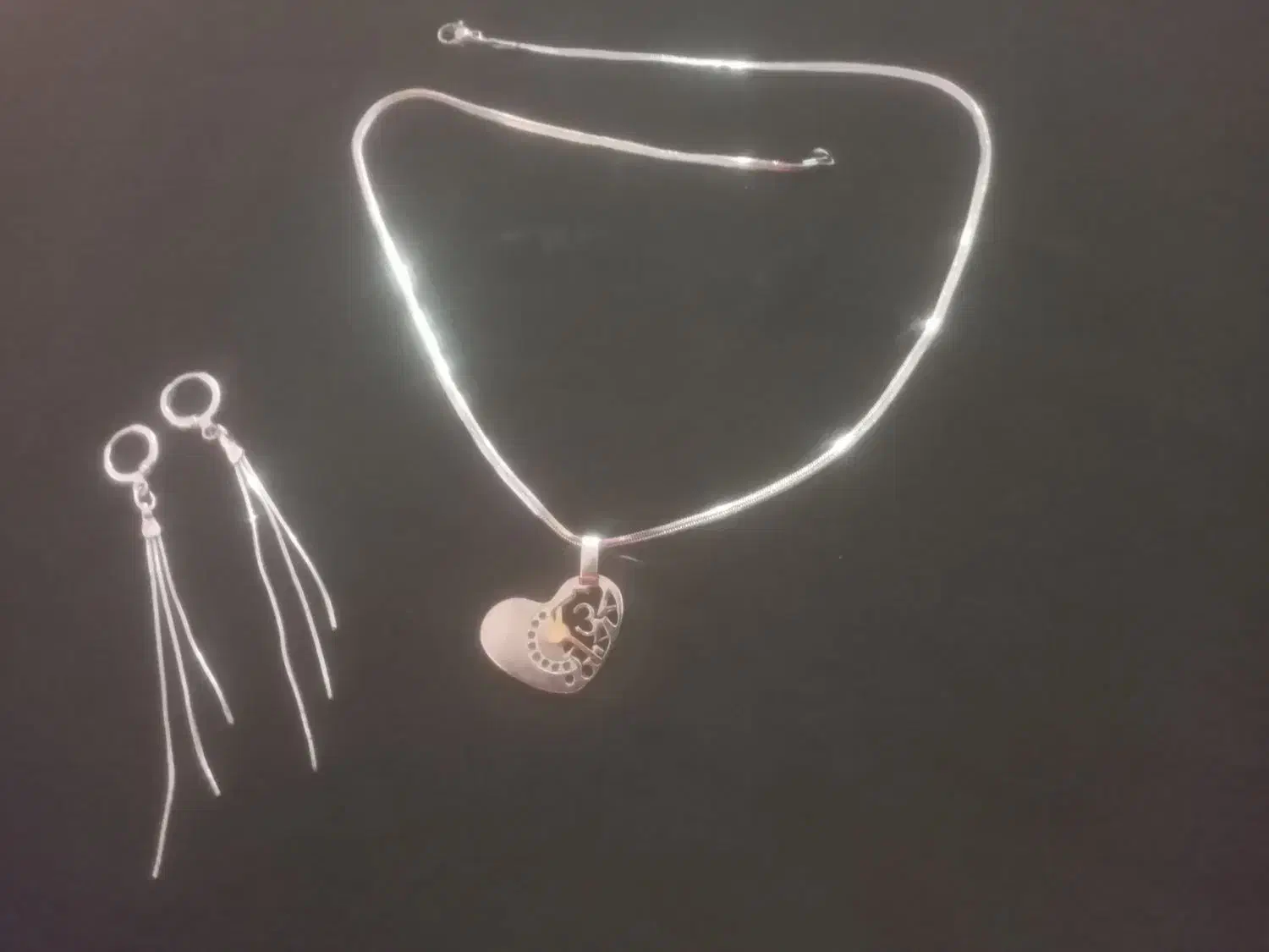 ست گردنبند و گوشوار استیل|بدلیجات|رشت, استقامت ۱|دیوار