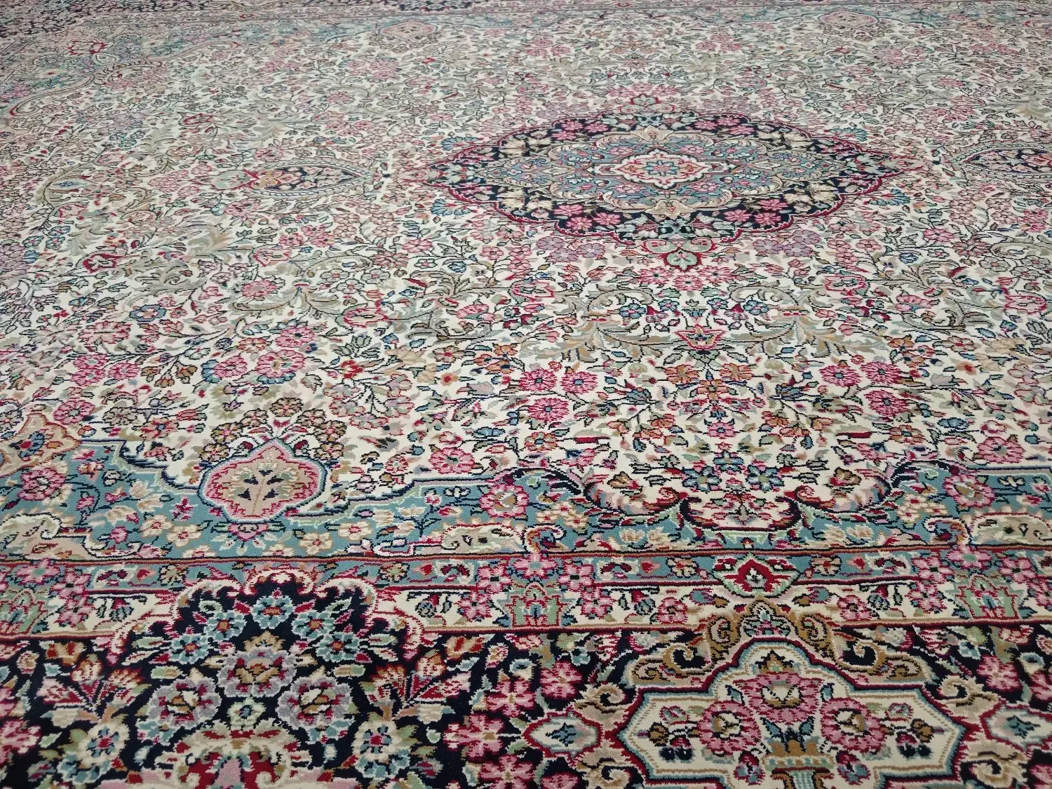 فروش قالی شش متری|فرش|سیرجان, |دیوار