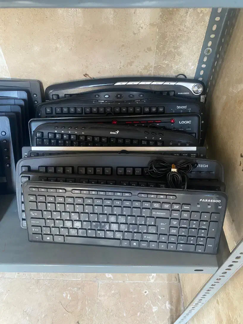 کییورد سیم دار درحد نو USB|قطعات و لوازم جانبی رایانه|ری, دولت‌آباد|دیوار