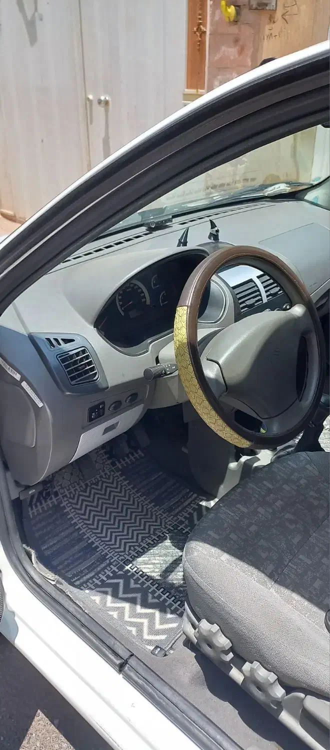 تیبا صندوق دار|خودرو سواری و وانت|یزد, |دیوار