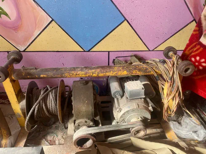 بالابر ساختماتی|مصالح و تجهیزات ساختمان|بشاگرد, |دیوار