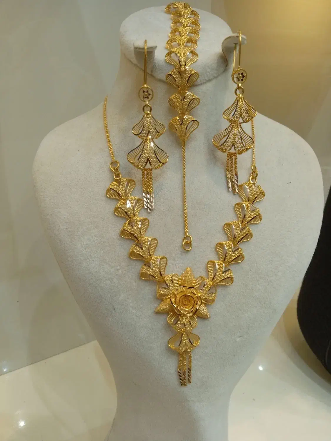 سرمایه گذاری با اطمینان|جواهرات|ساوه, |دیوار