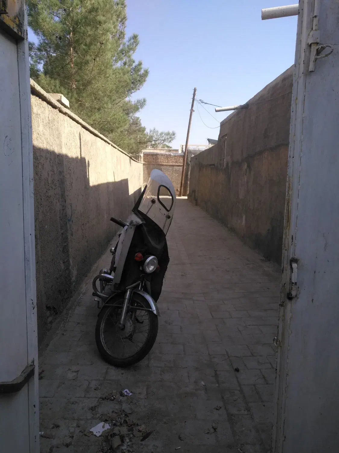 فروش منزل مسکونی 300متری مرکز شهر|فروش خانه و ویلا|کاشمر, |دیوار