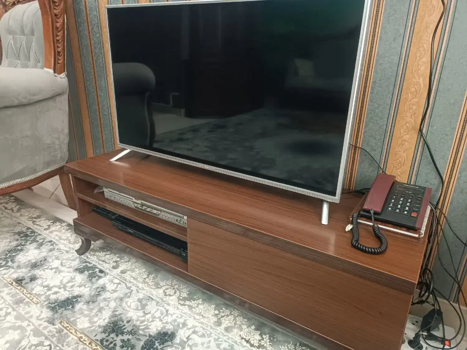 تلویزیون جی پلاس|تلویزیون و پروژکتور|چهارباغ, |دیوار