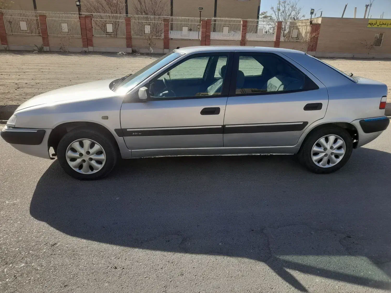 زانتیا مدل ۸۳ 2000|خودرو سواری و وانت|زاهدان, |دیوار