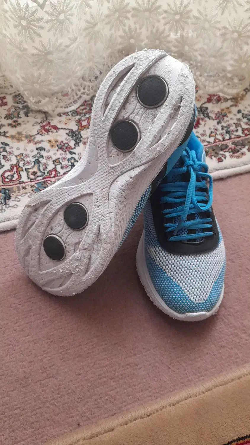 کتونی دخترانه برای پای سایز ۴۰مناسبه|کیف، کفش، کمربند|دورود, |دیوار