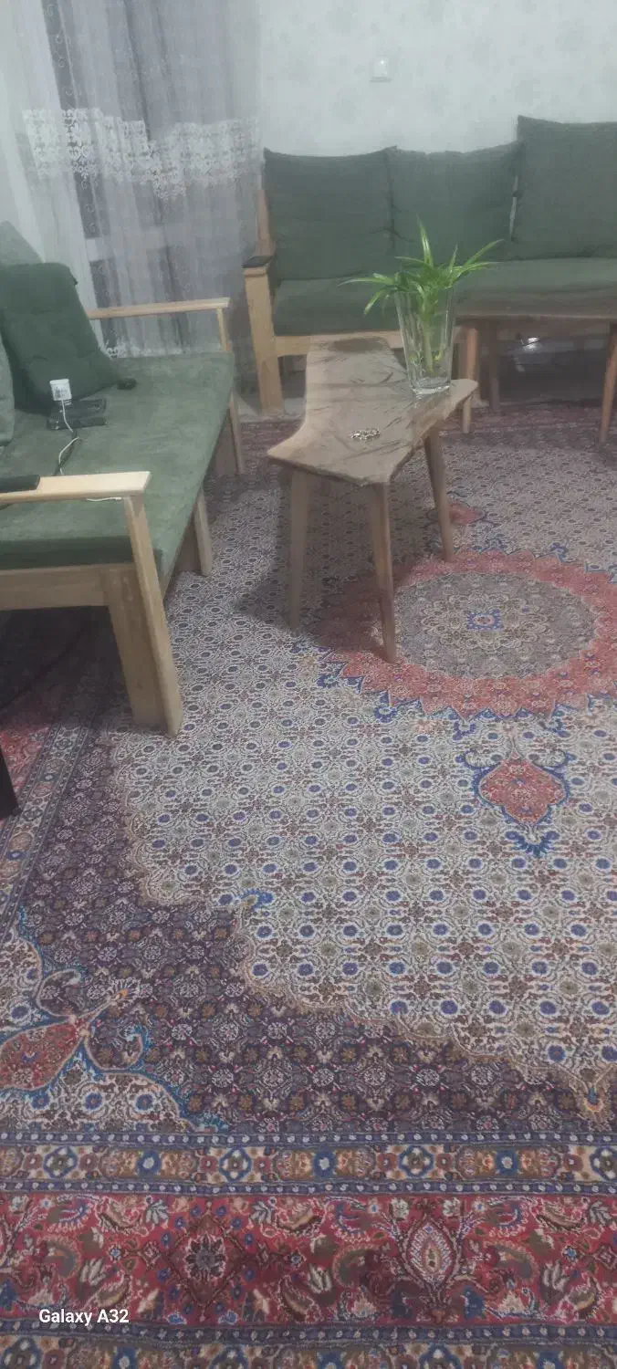 فرش دستبافت ابریشمی نفیس|فرش|مشهد, امیریه|دیوار