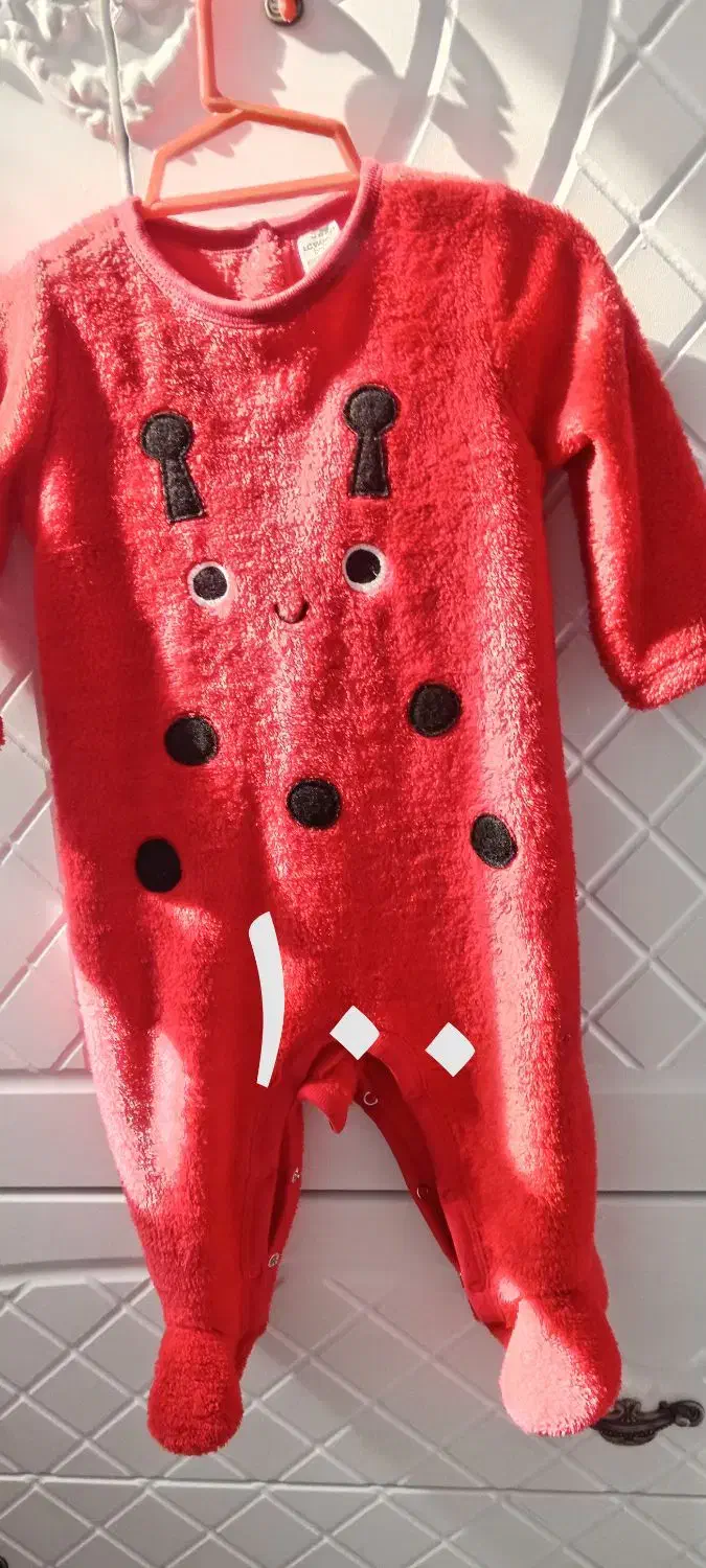 لباس بچه|کفش و لباس بچه|بیرجند, |دیوار