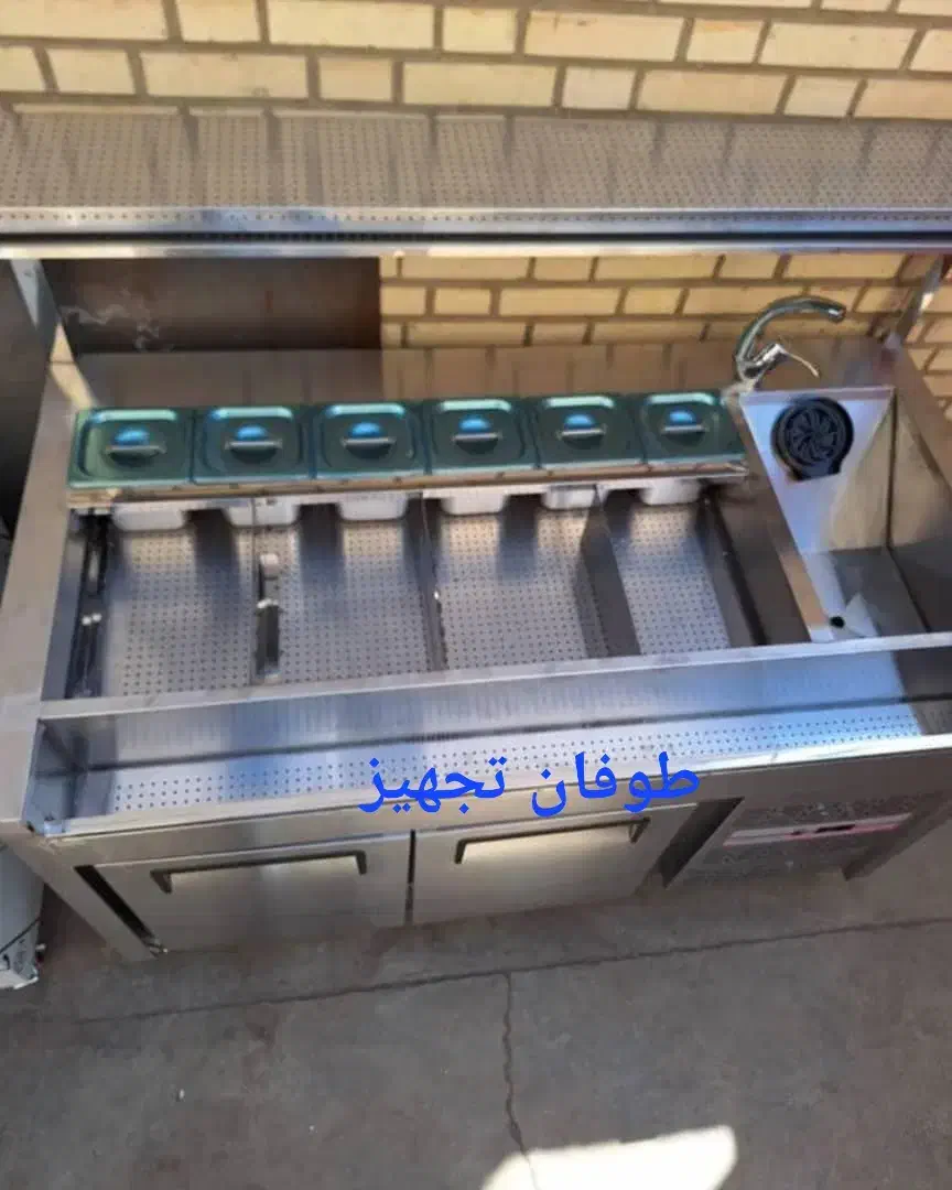 بار استیشن سرد ساندویچی  yii فر شیرو تاپینگ یخی کد|کافی‌شاپ و رستوران|شهرکرد, |دیوار