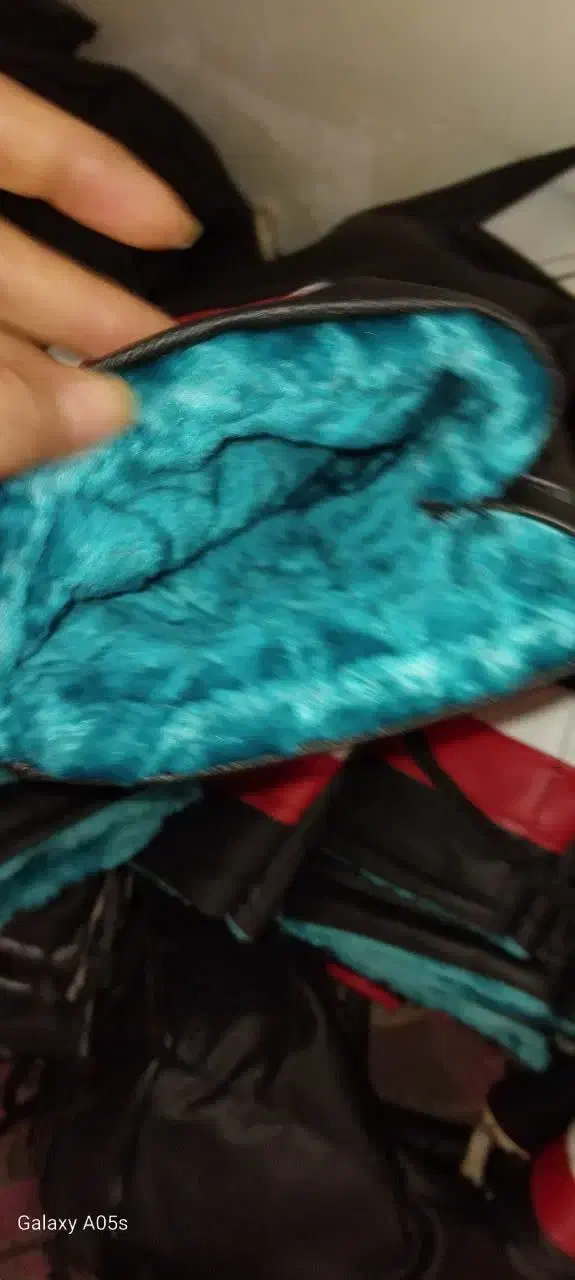 دستکش و روکش|قطعات یدکی و لوازم جانبی|قم, چهار مردان|دیوار