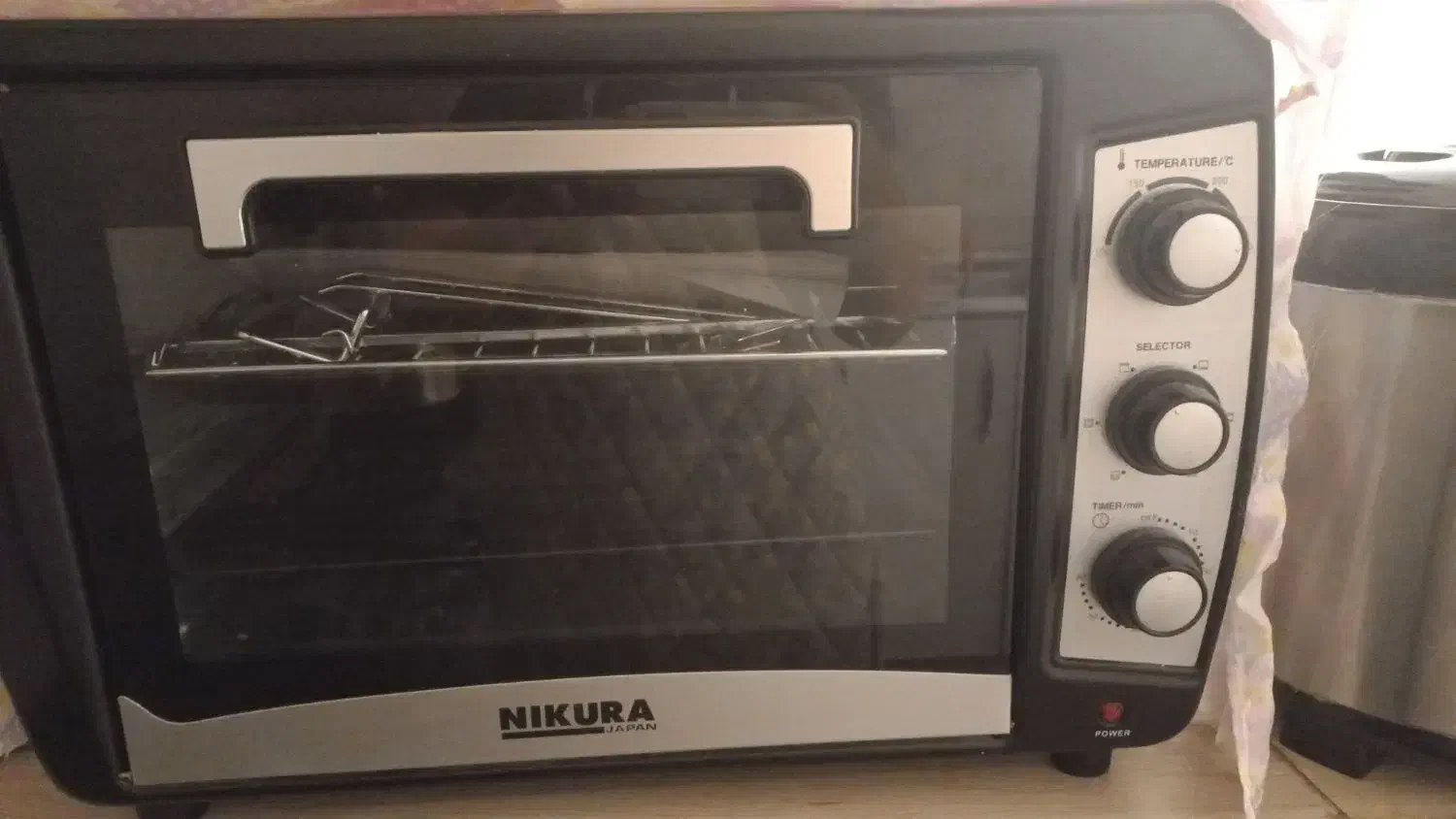 ماکروفر در حد نو و ۳عدد کتاب تست تیزهوشان|اجاق گاز و لوازم برقی پخت‌وپز|مسجد سلیمان, |دیوار