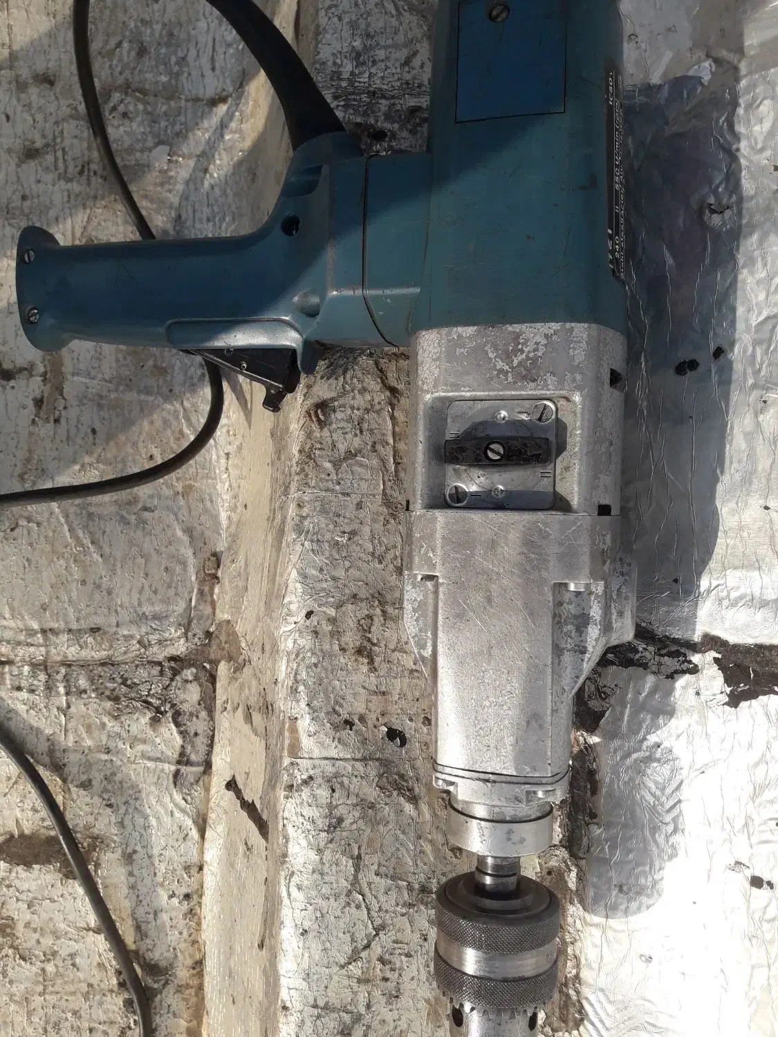 یک دستگاه دریل رو میزی بوش (آلمان اصلی)|ماشین‌آلات صنعتی|کرمانشاه, |دیوار