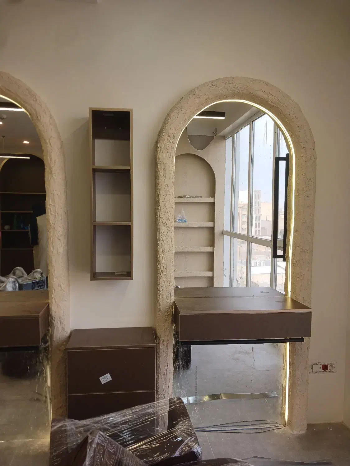 کشو و میز دکور|فروشگاه و مغازه|قم, زنبیل آباد|دیوار