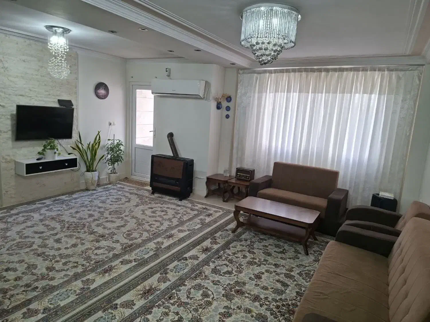 واحد ۸۵ متر/ ابتدای کشاورز/حاشیه ۳۲ متری|فروش آپارتمان|بجنورد, |دیوار