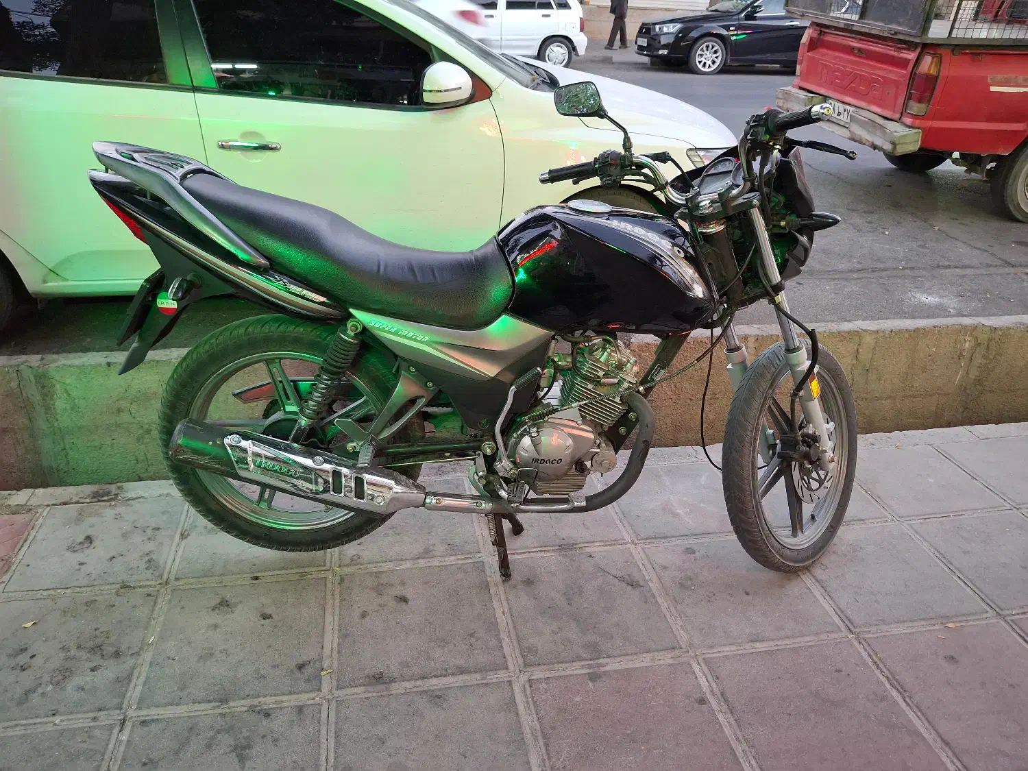 دیوار|موتورسیکلت|اراک, |دیوار