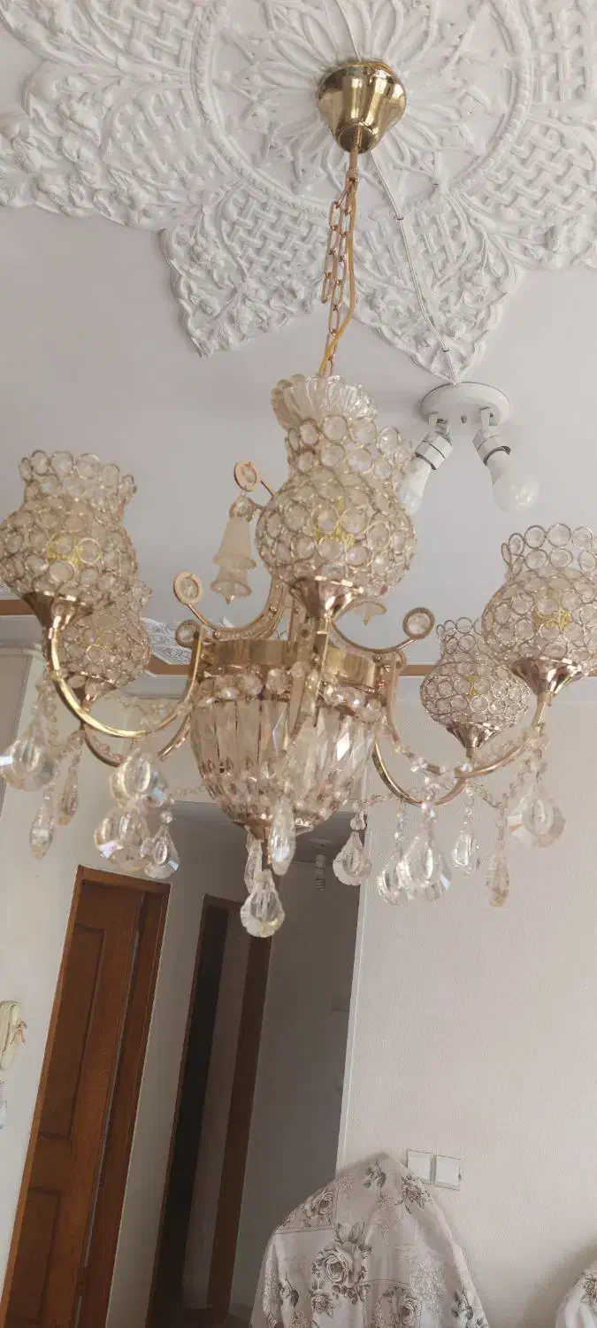 لوستر شش شاخه|لوستر و چراغ آویز|شاهینشهر, اقبال لاهوری|دیوار