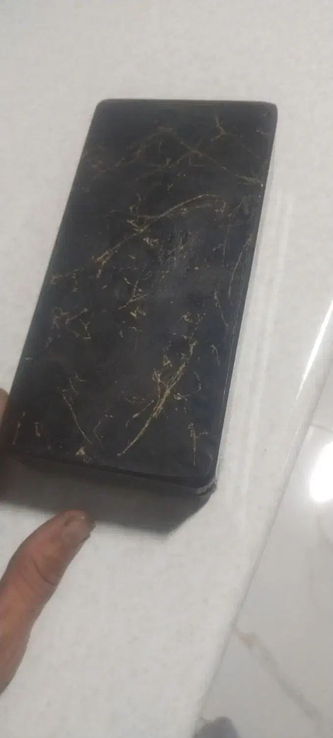 گهربا|کلکسیون اشیاء عتیقه|چهارباغ, |دیوار