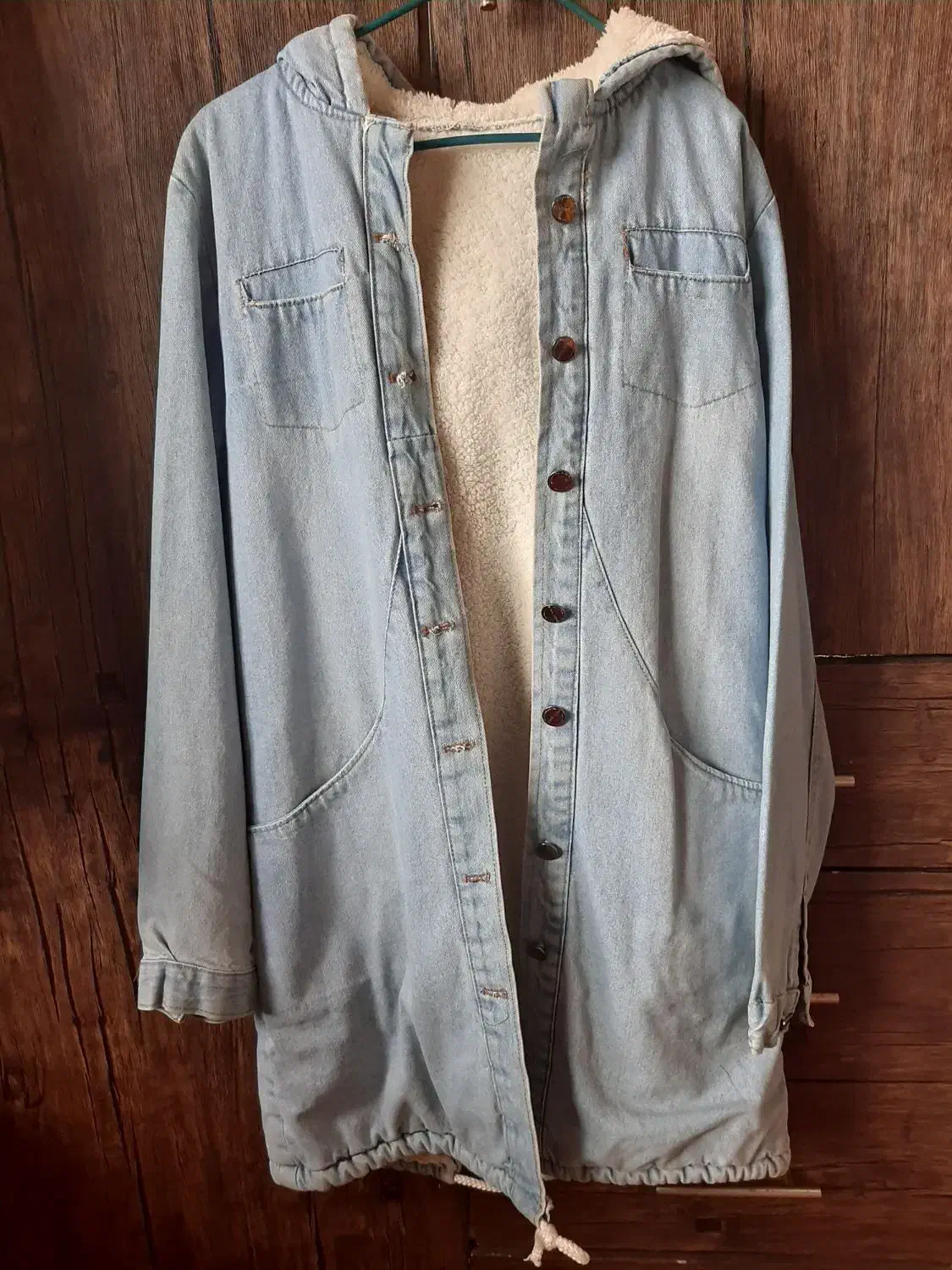 کت جین داخل خز|لباس|رشت, رودبارتان|دیوار