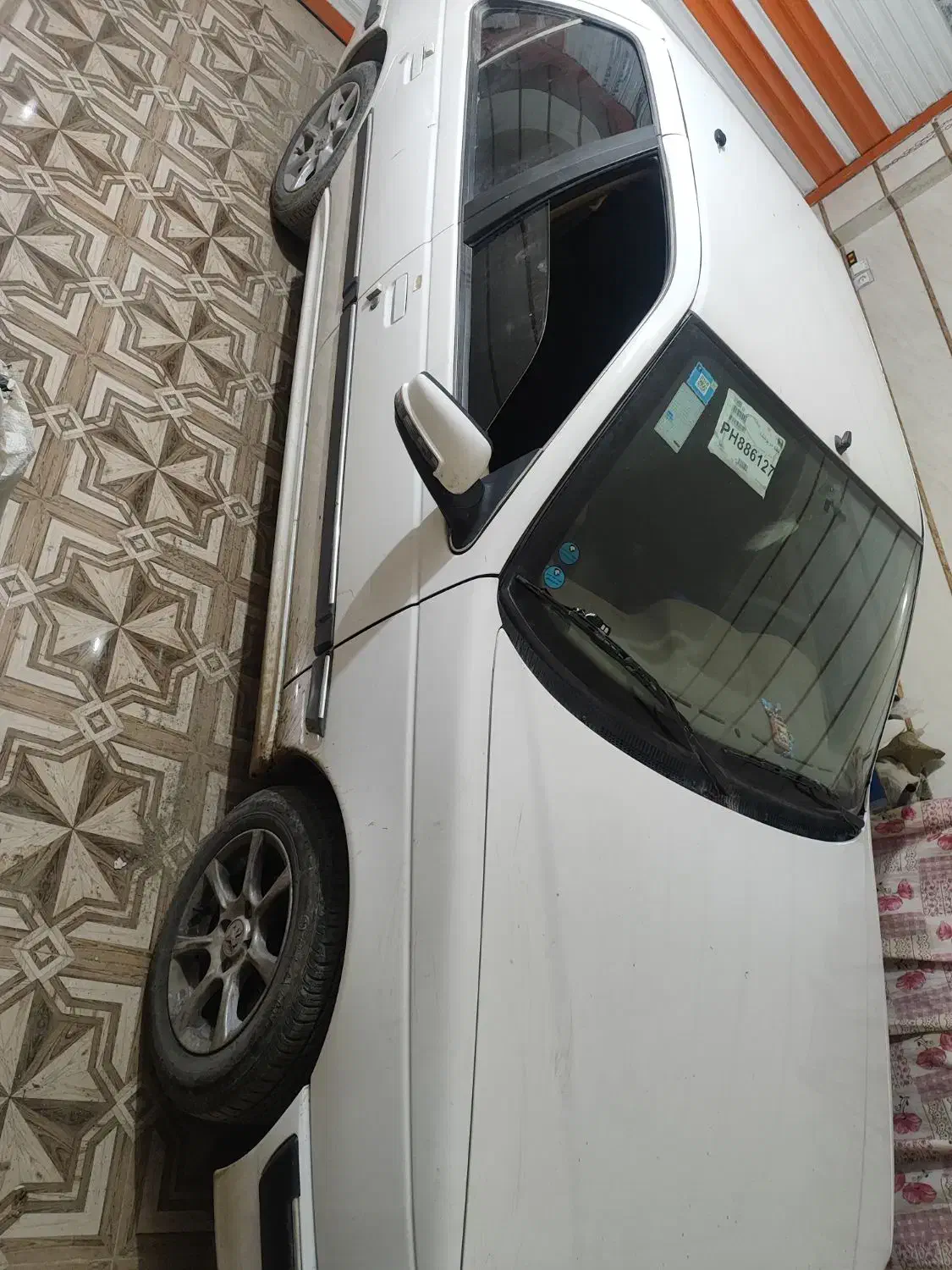 پژو پارس سفید بی رنگ|خودرو سواری و وانت|فولادشهر, فولادشهر|دیوار