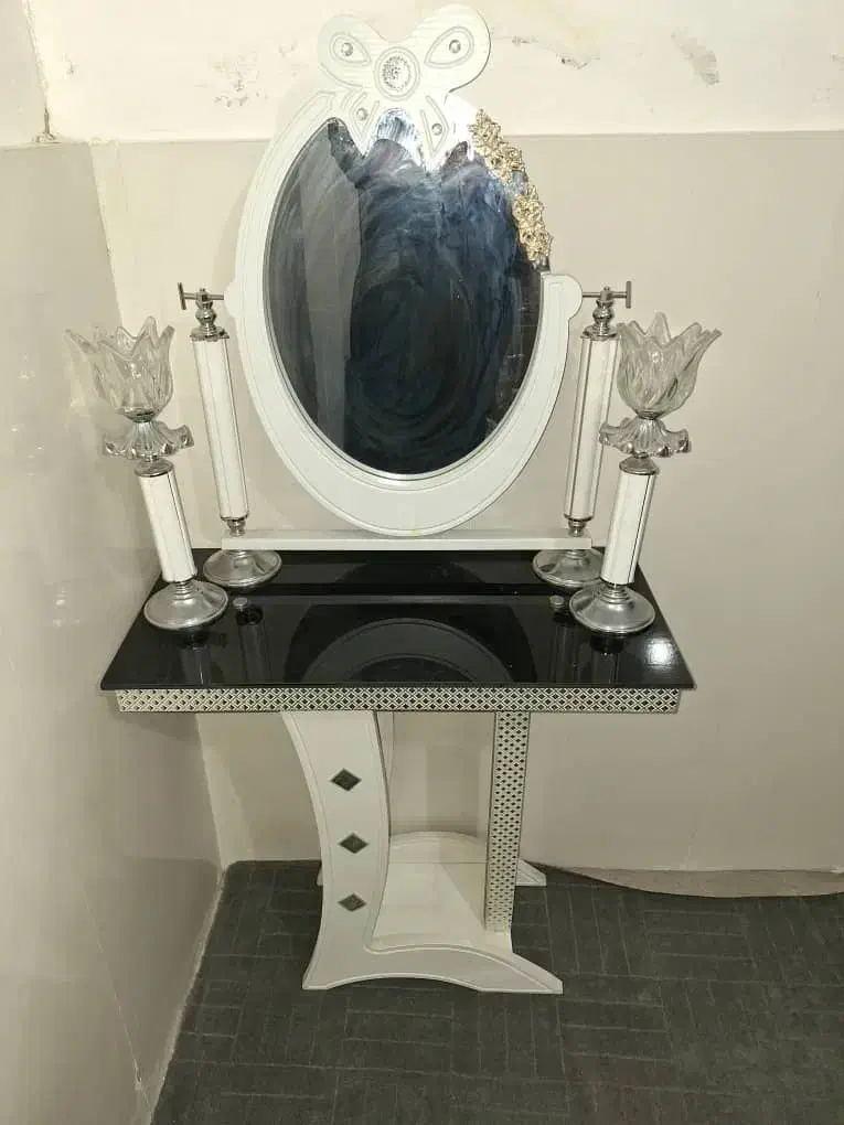 آینه شمعدون|بوفه، ویترین، کنسول|اصفهان, عمان سامانی|دیوار