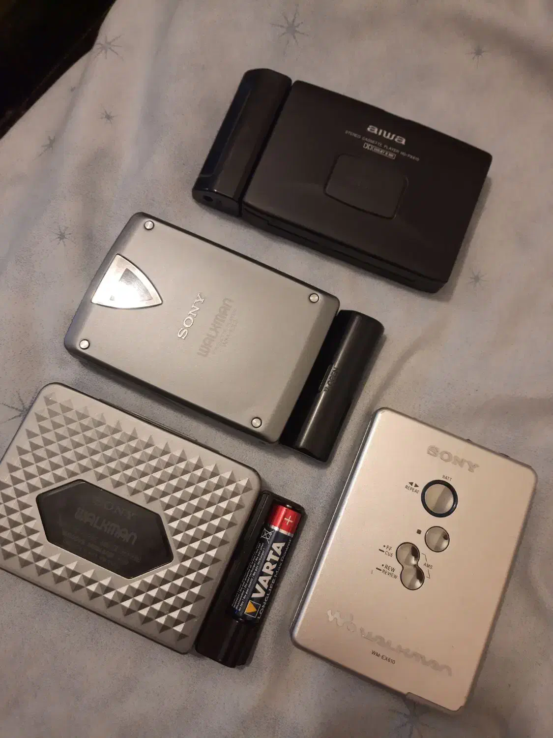 واکمنسونی|پخشکننده همراه|تهران, فلسطین (میدان انقلاب)|دیوار