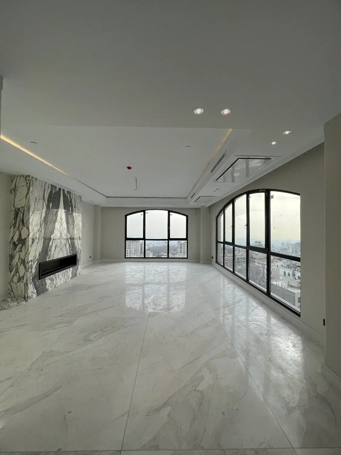 نیاوران گلسنگ۳۰۰مترمنوپل فول تراس ارزنده ترین فایل|فروش آپارتمان|تهران, جماران (نیاوران)|دیوار