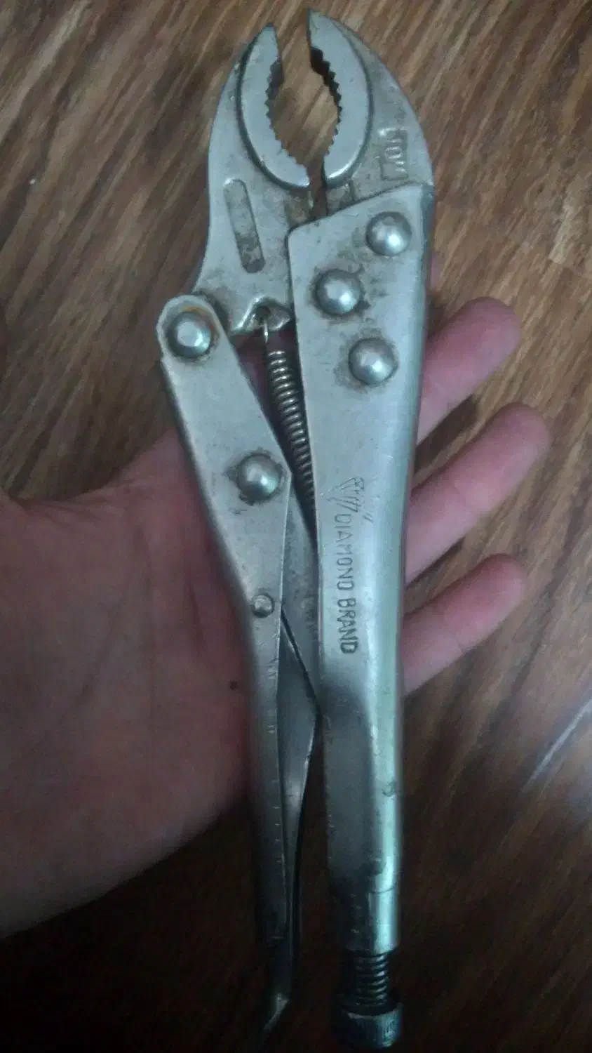 انبر کلاغی|ابزارآلات|بیرجند, |دیوار