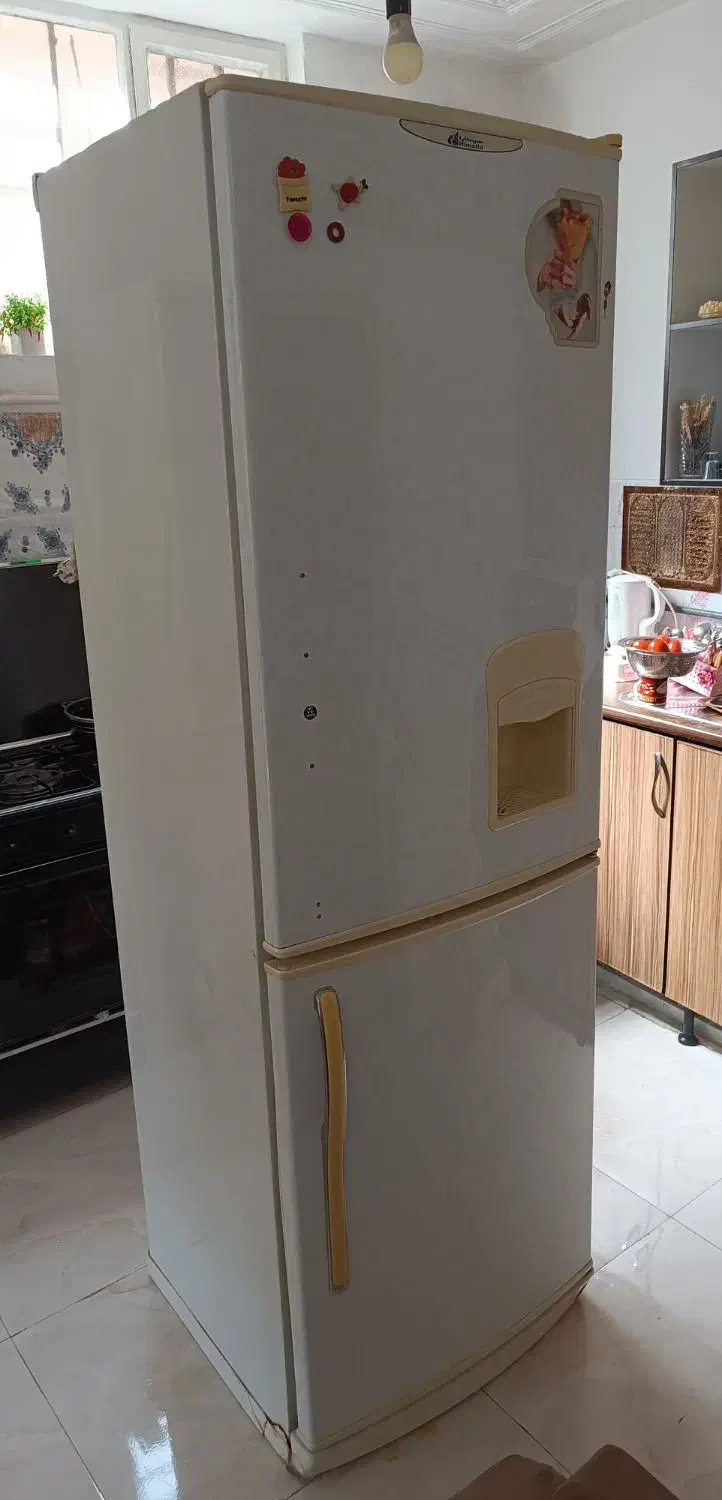 یخچال|یخچال و فریزر|شاهین‌شهر, حاجی آباد|دیوار